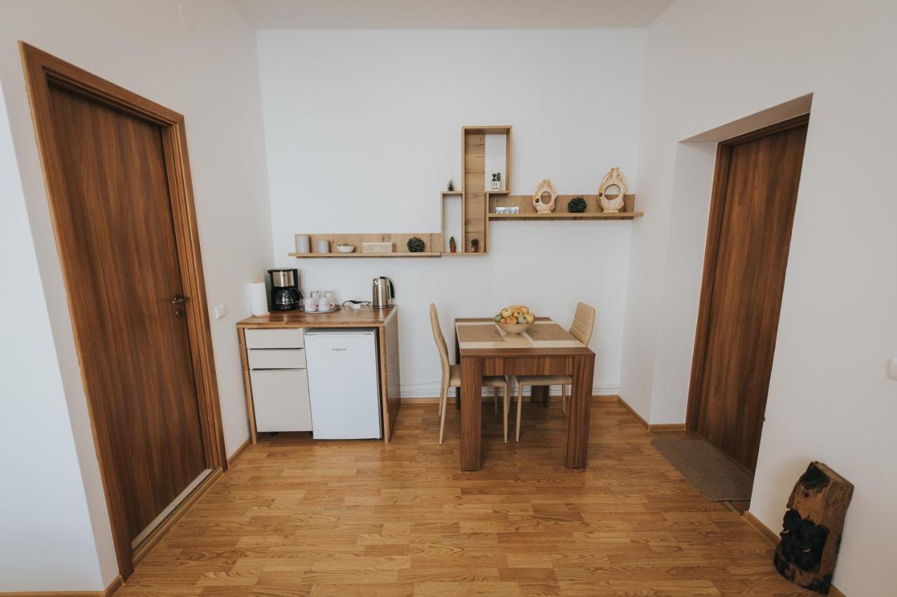 Gavri'S Classic Apartment Sibiu Exterior foto