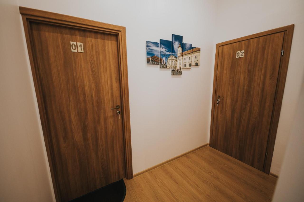 Gavri'S Classic Apartment Sibiu Exterior foto